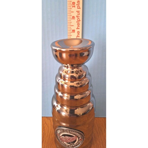 Detroit Red Wings 1997 Stanley Cup Champions Commemorative Stanley Cup Trophy 8" - Picture 9 of 11